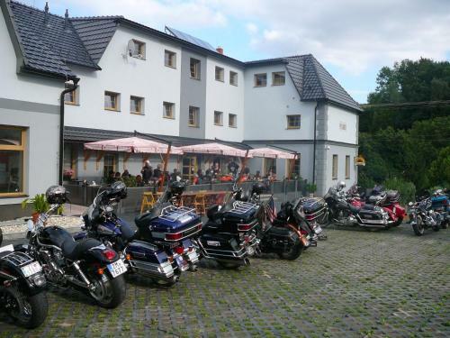Hostal Penzion Pod H?rkou