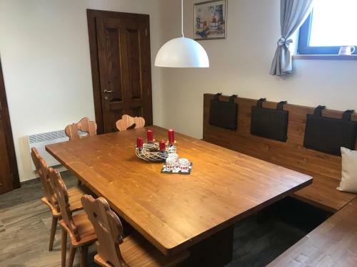 Hostal Chata Je?abinka