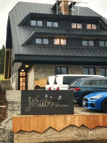 Hostal Chata Je?abinka