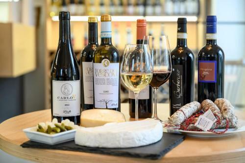 Hostal Sv?tob??n�k Bed & Wine