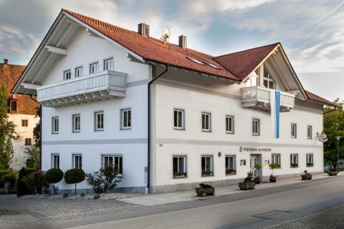 Hotel Wirtshaus Am Schloss