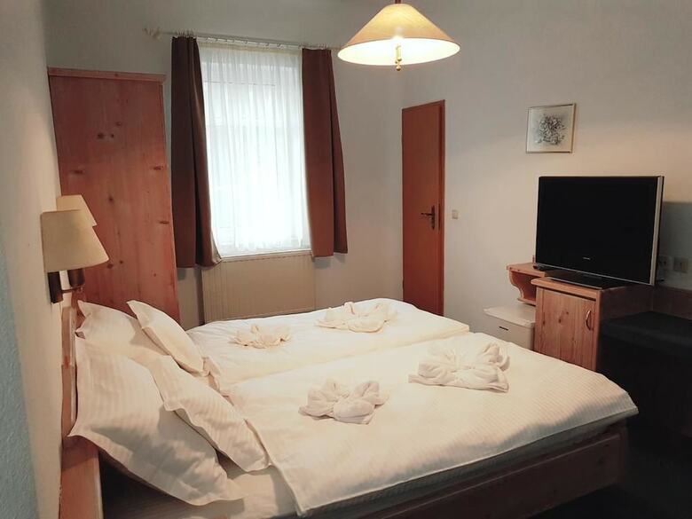 Hostal Pension Nadia