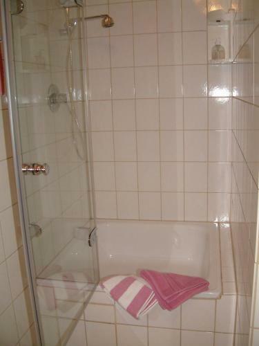Apartamento Ferienwohnungen Str�hlein