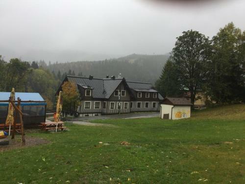 Apartm�n Hrade?anka ?pindler?v Ml�n