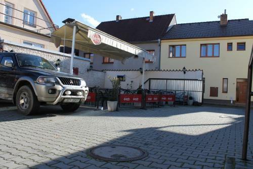 Hostal Penzion U R??e