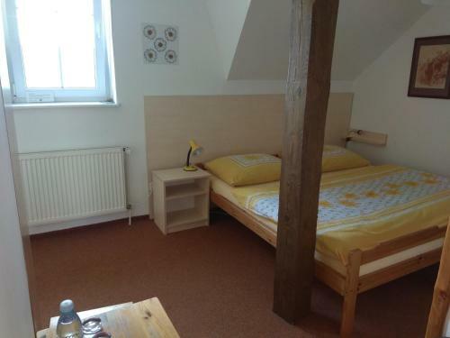 Hostal Penzion Sv?tl� - ?esk� R�j