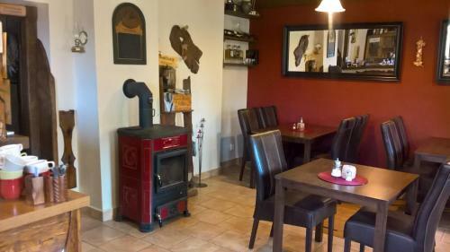 Hostal Penzion Sv?tl� - ?esk� R�j