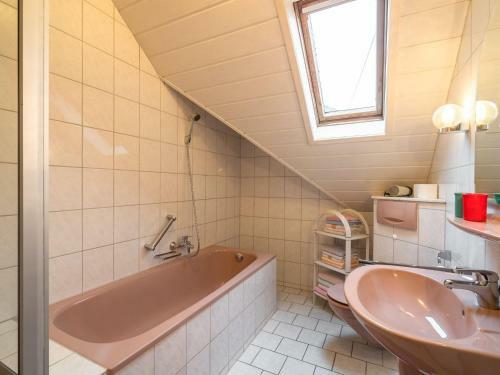 Modern Apartment In Eschfeld Germany With Sauna