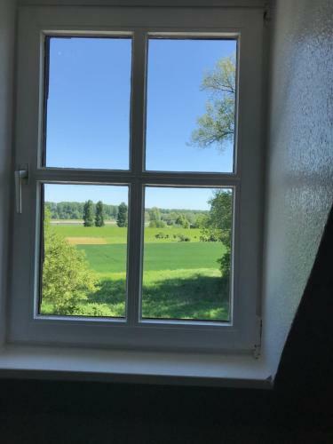 Hostal G�stestudio Mit Rheinblick