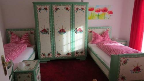 Hostal G�stehaus Huber - Original Sixties Hostel