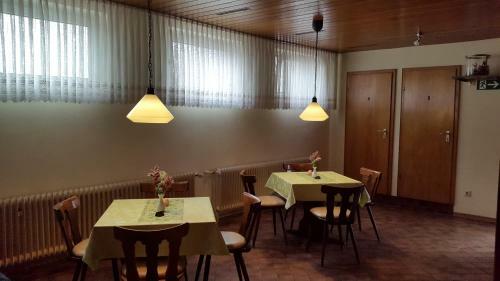 Hostal Zur Dorfsch�nke