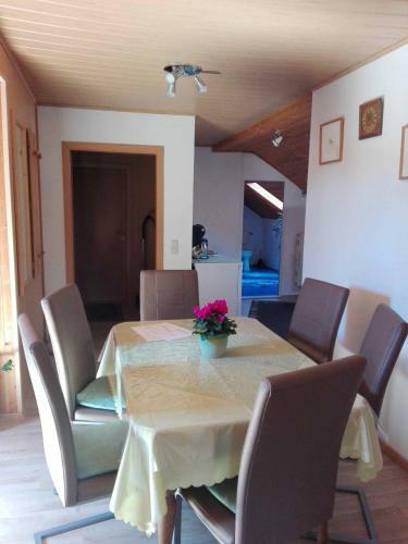 Apartamento Ferienwohnung Dichtl