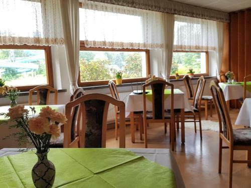 Landhotel "sumpfm�hle" Am Tharander Wald