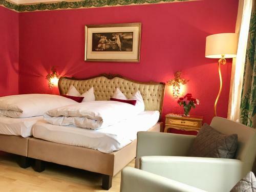 Hostal Heinrichs Winery Bed & Breakfast