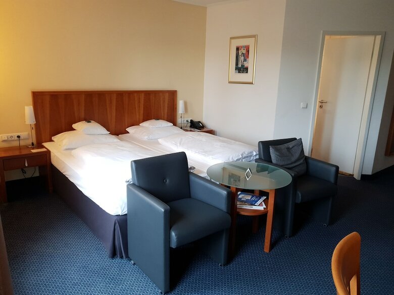 Seehotel Niedernberg - Das Dorf Am See