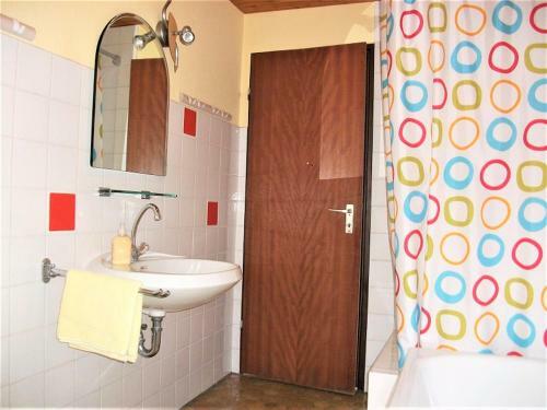Apartamento Ferienwohnung Schwalm-aue