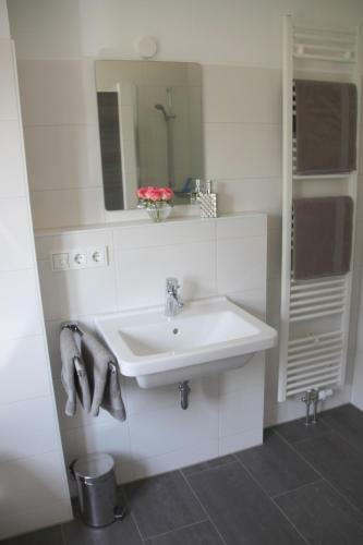 Apartamento Chiemsee-edelwei� Ferienwohnung