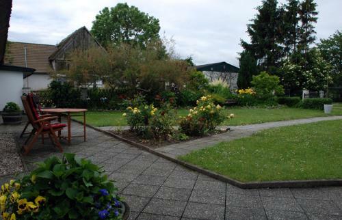 Apartamento Ferienwohnungen Unterm Reetdach