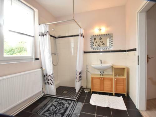 Spacious Apartment In Ravensberg Near Sea