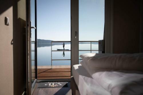 Floating Village Brombachsee