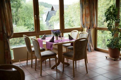 Hotel Gasthaus Zum Edertal