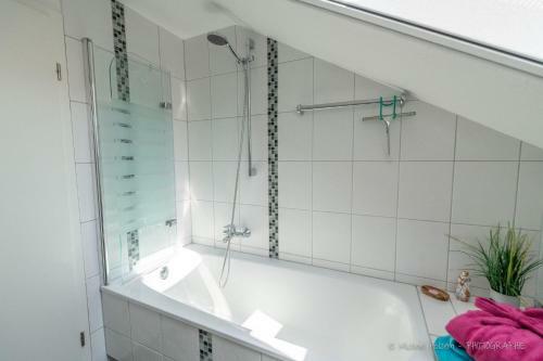 Apartamento Ferienwohnung-otzens-kleine-dachkammer