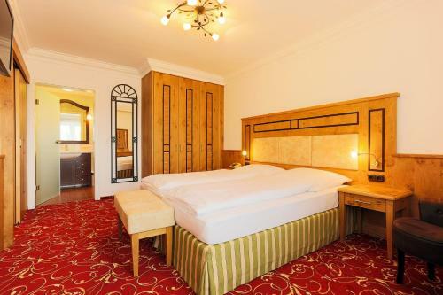 Hotel Sattelbogener Hof