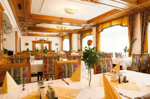 Hotel Sattelbogener Hof