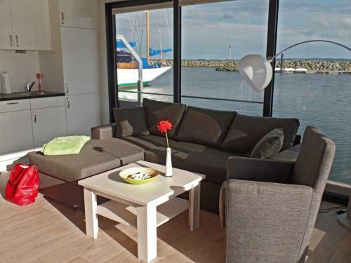 Floating 44 Boltenhagen