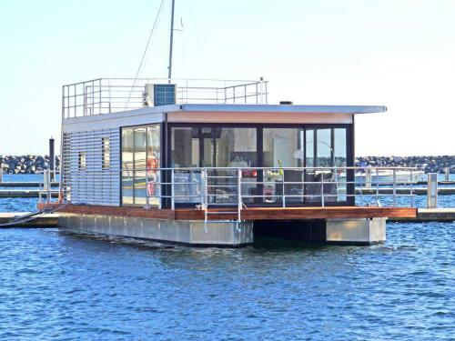 Floating 44 Boltenhagen