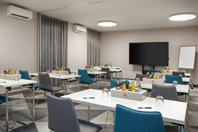 Hotel Holiday Inn Express Stuttgart-waiblingen