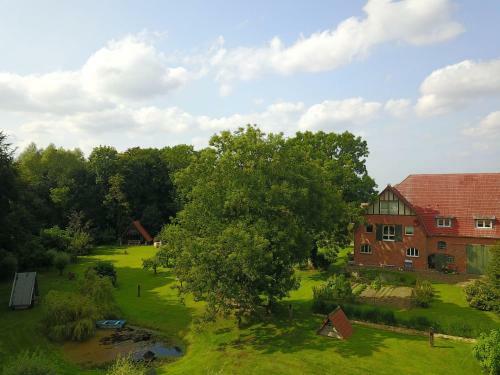 Luxurious Apartment With Garden In Kropelin