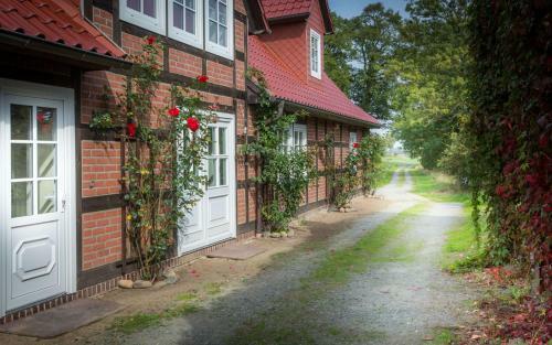 Hostal Landhaus Elbeflair Bei D�mitz