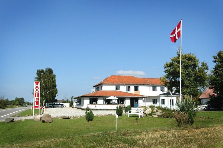 Motel Hotel Medio