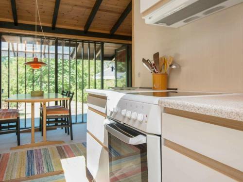 Two-bedroom Holiday Home In Glesborg 17