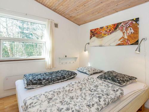 Three-bedroom Holiday Home In Glesborg 5