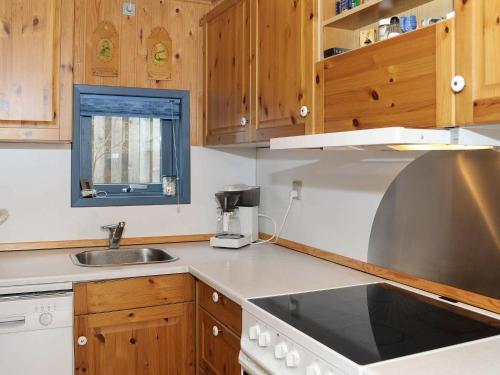 Three-bedroom Holiday Home In Esbjerg V 2