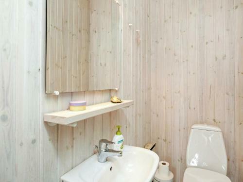 Three-bedroom Holiday Home In Otterup 6