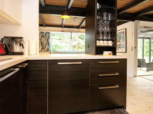 Three-bedroom Holiday Home In Str�by 3