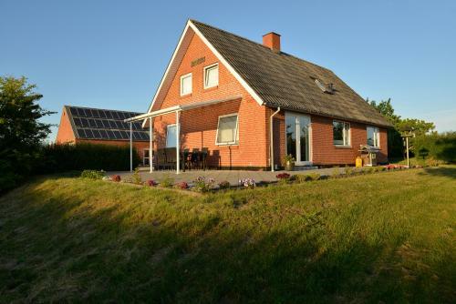 Bed & Breakfast Kardybvej 8