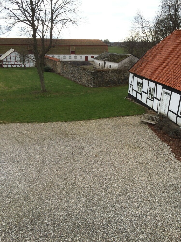 Bed & Breakfast �bjerggaard
