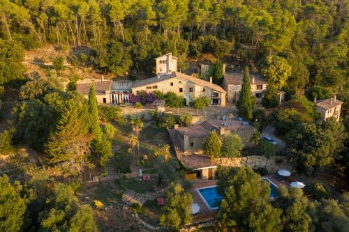 Agroturismo Masia Can Pou
