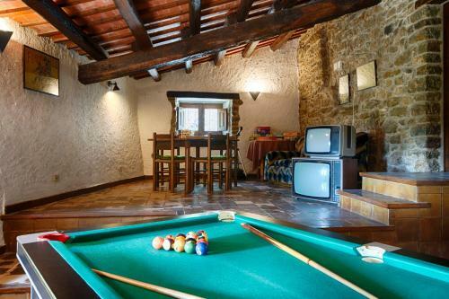 Agroturismo Masia Can Pou