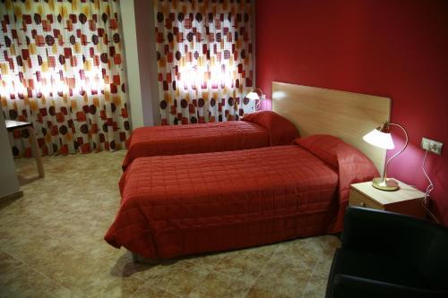 Hotel Hostal El Poligono