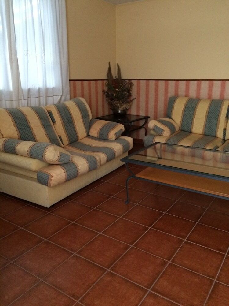 Hotel Area De Servicio Los Cerrillos