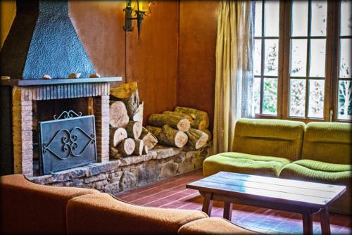 Albergue Hostal L'avet Blau