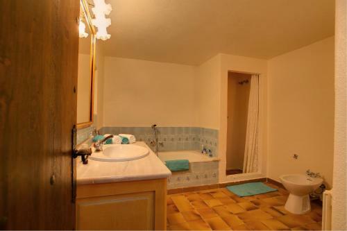 Sant Miquel De Cruilles Villa Sleeps 15 Pool Wifi