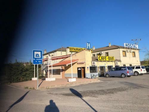 Hostal Restaurante El Avion