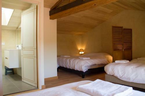 Le Puy Carmin - Gite 12 Personnes Avec Jacuzzi