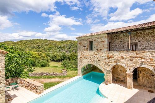 Agroturismo Banne Chateau Sleeps 20 Pool Wifi